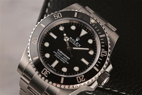 Rolex submariner retail price 2020